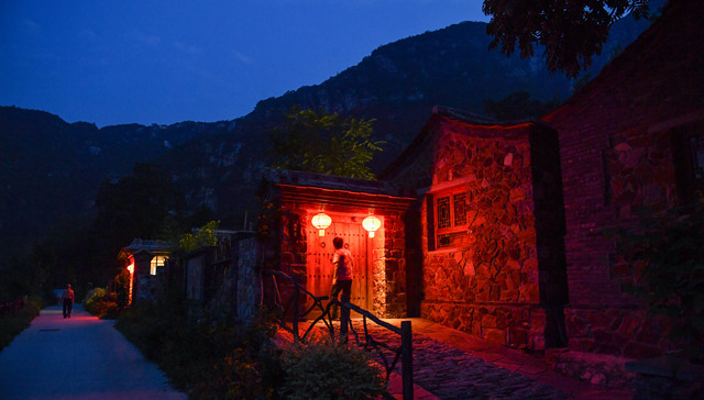 北京通州部分民宿经审核重新上架，环球影城附近房源已被预订