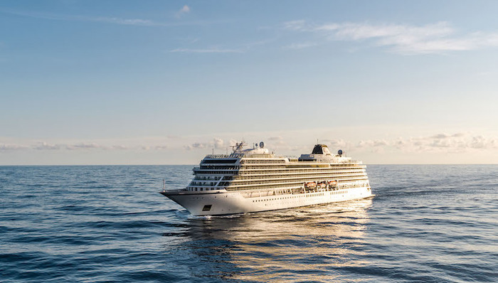 招商维京游轮揭晓2022新航线亮点，联合界面文旅及箭厂视频推出首航纪录片《从“心”启航》