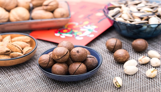 年货,电商,购物,坚果,京东,淘宝