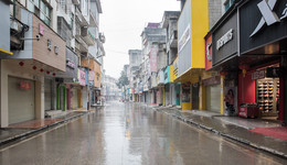 廣西百色初篩98人陽性后全域“不進不出”，今起全員居家隔離