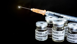 受益新冠项目，药明生物2021年盈利翻倍式增长，全年股价却波动下跌