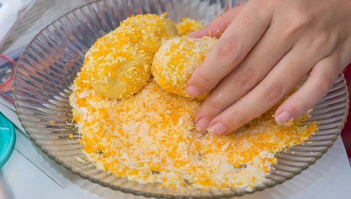 给肯德基提供面包糠的这家公司冲击上市，成长性存在这一隐忧