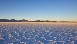 鋰礦爭(zhēng)奪戰(zhàn)愈演愈烈 ，一圖看清國(guó)內(nèi)企業(yè)在海外有多少礦