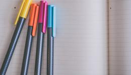 小文具里的千亿生意经