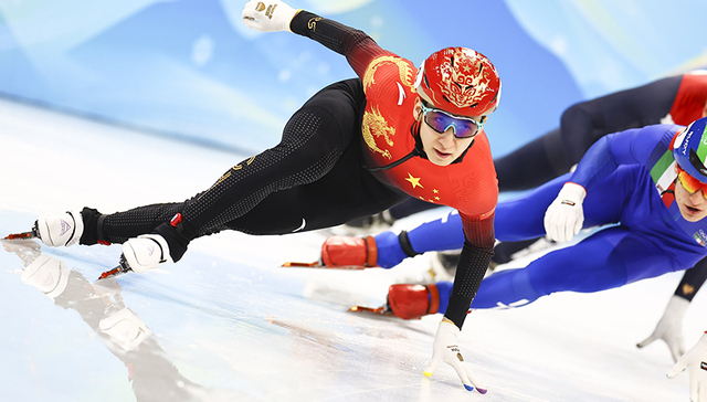 武大靖开启短道速滑500米卫冕之旅，男子5000米接力中国队晋级决赛