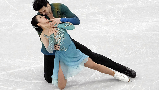 看冬奥｜2月12日：高亭宇速度滑冰男子500米冲金，王诗玥、柳鑫宇组合亮相