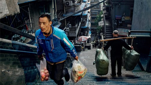 一年1877位骑士晋升为站长队长，饿了么发布《蓝骑士发展与保障报告》