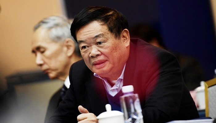 曹德旺,福耀玻璃