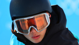 苏翊鸣：18岁成人礼，追逐光、成为光