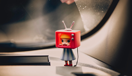 泡泡瑪特：潮流玩具“老大”難做