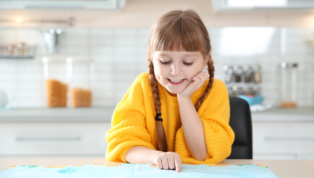 多地出台政策，这些公司瞄准公立校课后服务