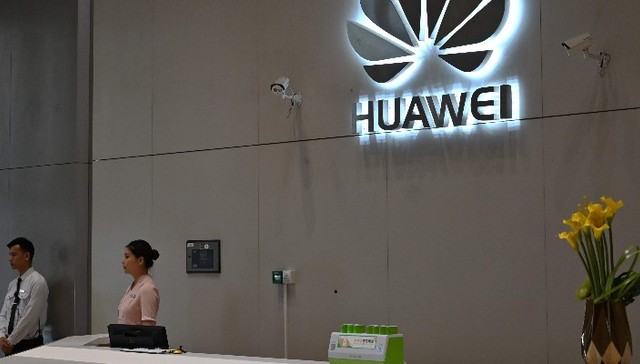 Huawei’s offices in India raided by tax authorities