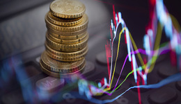 章盟主携手方新侠豪买4.4个亿，年内暴涨156%的三六零还能再涨吗？