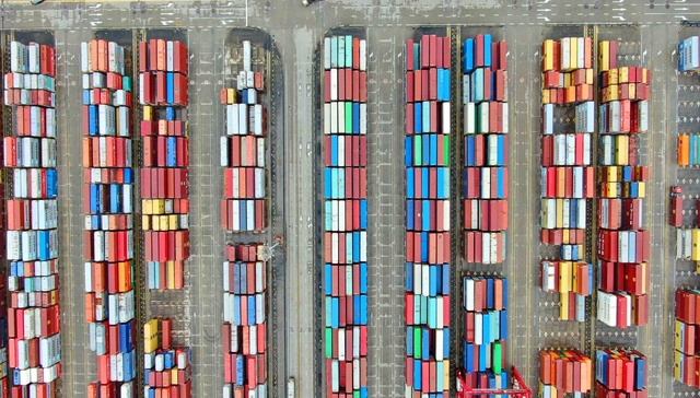 快看｜中国在全球前十名港口中占据七席