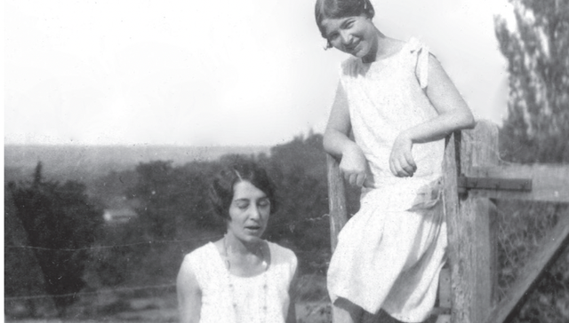 波伏瓦的“我的天才女友”故事：扎扎走了，死于精神谋杀