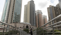 穆迪：個(gè)別房企違約不會(huì)引發(fā)系統(tǒng)性風(fēng)險(xiǎn)，今年發(fā)債規(guī)模料保持高位