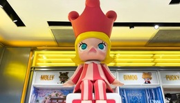 千亿市值遭腰斩，泡泡玛特没有新故事