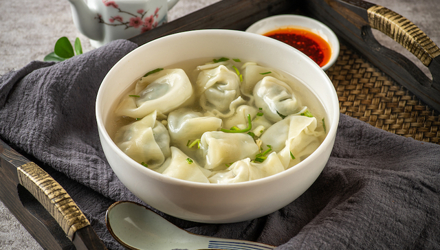 老品牌吉祥馄饨拿到近亿元融资，资本看好它什么？