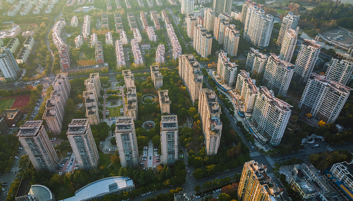 房贷利率稳中有降，楼市“小阳春”正在酝酿