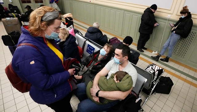 乌克兰公民可免签进入欧盟，邻国波兰将设9个难民接收点