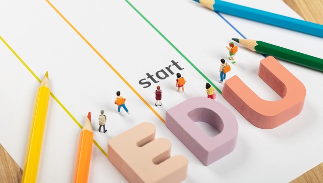 从塌陷到振兴，县中困境如何破局？