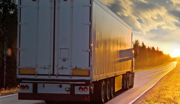 貨運(yùn)司機(jī)通過平臺(tái)漏洞刷2萬余單“薅羊毛”100萬元，20人因涉詐騙罪落網(wǎng)