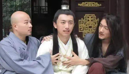 中年CP回归“偶像剧”，新生代用短剧博未来