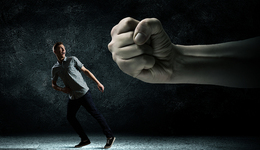 愛建信托收400萬罰單，多條違規(guī)指向房地產業(yè)務