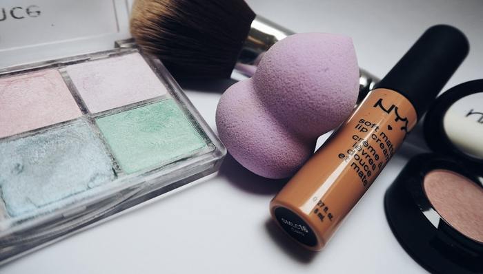 文献资料,功效化妆品