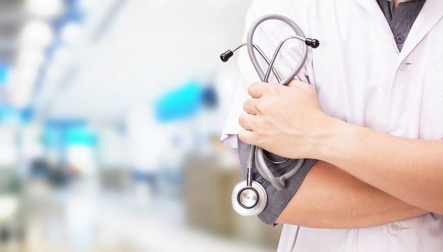 《医师法》正式施行，实施医师“终身禁业”或有难度