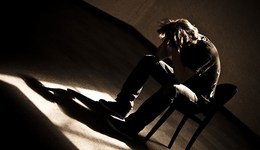 嚴重精神障礙患者管護缺失，精神衛(wèi)生法是否需修訂？ | 兩會聚焦·依法治國