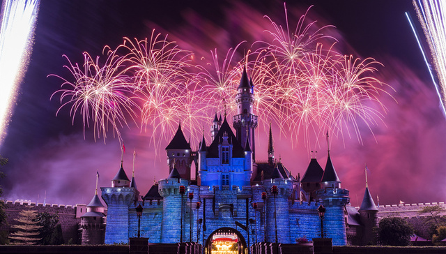 迪士尼业绩爆了，凭什么它在后疫情时代赚到了超额利润？