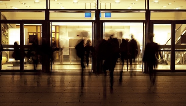 新消费退潮，是时候讨论真正的问题了 | 小败局