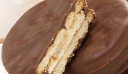 韩国零食巨头翻车，好丽友“双标”后又出“神回复”