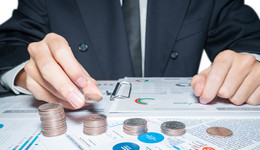 7650亿美元的资管巨头更进一步！联博基金获证监会首次反馈，8个问题待回答