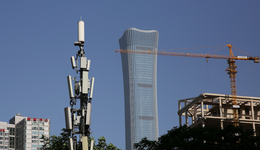 《政府工作報告》的四大看點，穩(wěn)就業(yè)排第一 | 兩會聚焦?宏觀政策