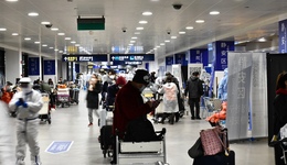 入境集中隔離點(diǎn)如何加強(qiáng)管理？上海民政答界面財(cái)聯(lián)社：工作人員每?jī)商煲淮魏怂釞z測(cè)