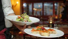 近五万亿的餐饮大市场，这4个趋势越来越明显