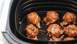 空气炸锅成新宠，却成不了烤箱平替