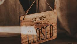 百胜中国：东方既白永久关闭，巨头也失意