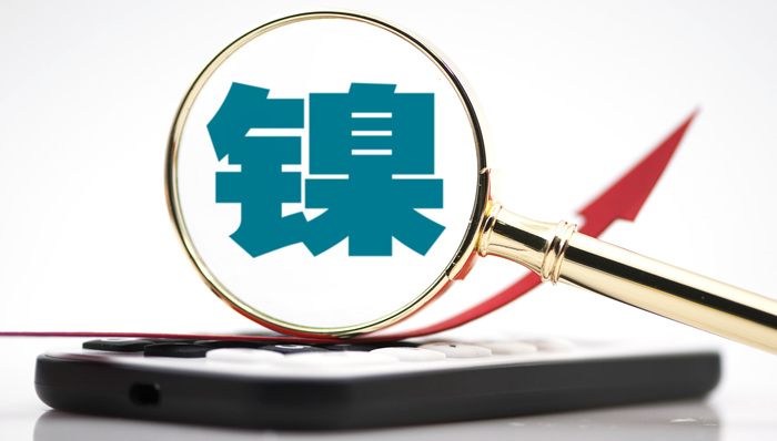 镍价暴涨或推动电动车价格在短期内整体上调，利好磷酸铁锂电池供应商