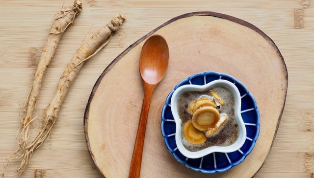 紫鑫药业深陷亏损和债务困境，新东家入主不公告不掏钱有何猫腻？