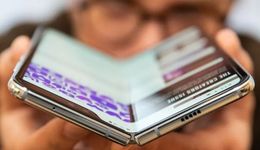 折叠屏手机距离火爆，只差规模化生产与平民价产品推出