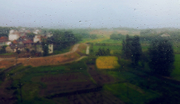 在智能摄像头里，看见一个微缩农村