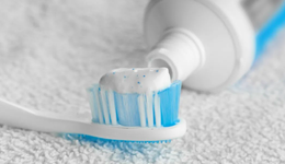 薇美姿收入10年翻5倍，国货牙膏靠什么“蚕食”外资空间？