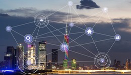 已与艾瑞咨询进行组织合并，亚信科技预计2022年双方可额外增长10%