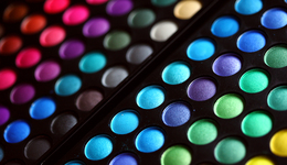 股市持續(xù)“跌跌不休”，化妝品上市公司紛紛自救