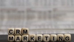 销售易和纷享销客的“生存经”