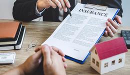 猝死恐慌下的大厂年轻人，买28份保险保命