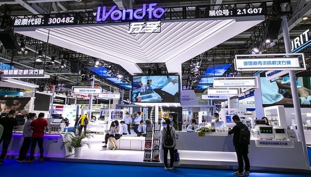 深夜辟谣发了又删，万孚生物到底有没有新冠抗原自测试剂销售合作？